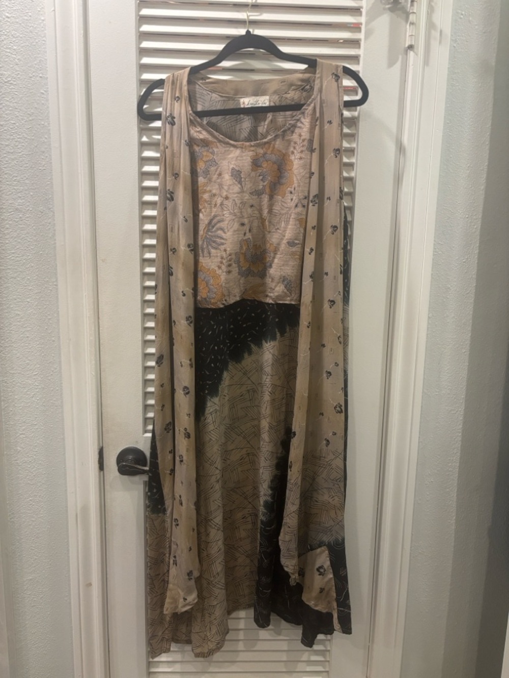 Kantha Bae silk Hi/lo - Beige and Black